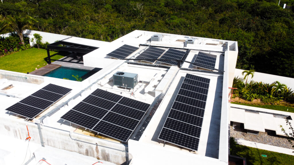 Instalación de Paneles Solares